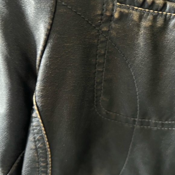 Brown VEGAN LEATHER, super soft bomber - Picture 3 of 4